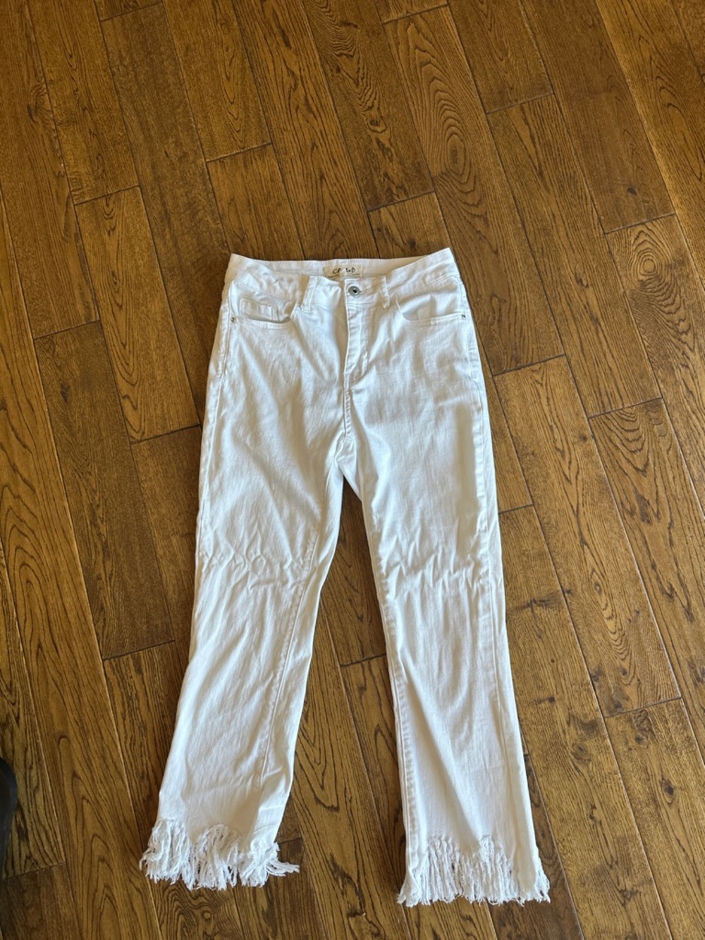 Charlie B White Frayed Hem Women's Jeans